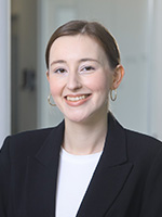 Portrait photo of Klara Maggauer